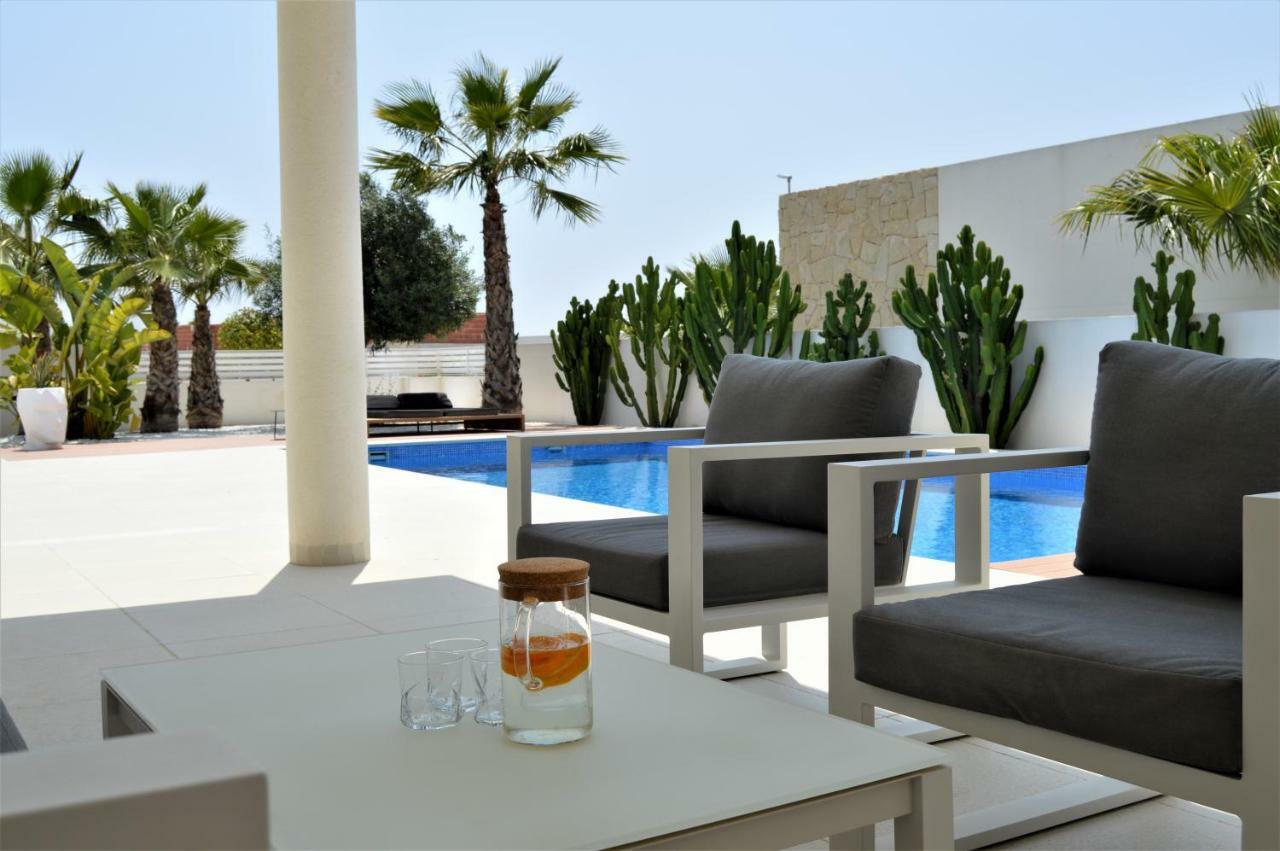 Villa With Private Pool Llobregales ภายนอก รูปภาพ