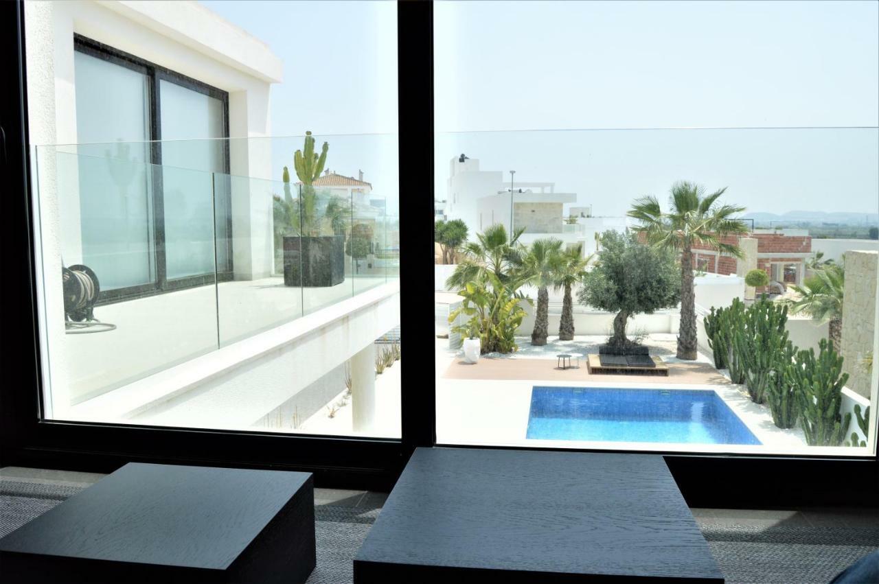 Villa With Private Pool Llobregales ภายนอก รูปภาพ
